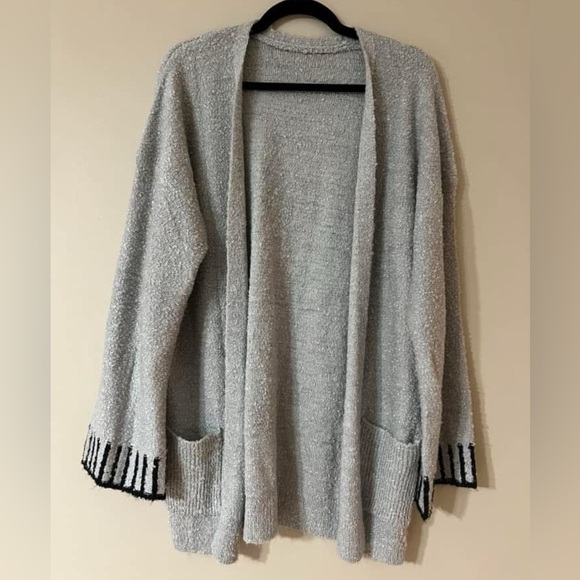 Open Front Cardigan with Pockets - Picture 5 of 5